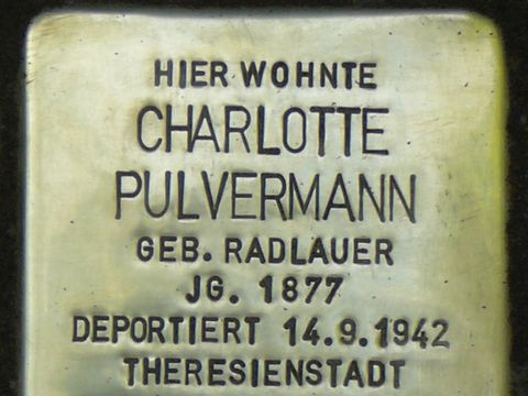 Stolperstein für Charlotte Pulvermann
