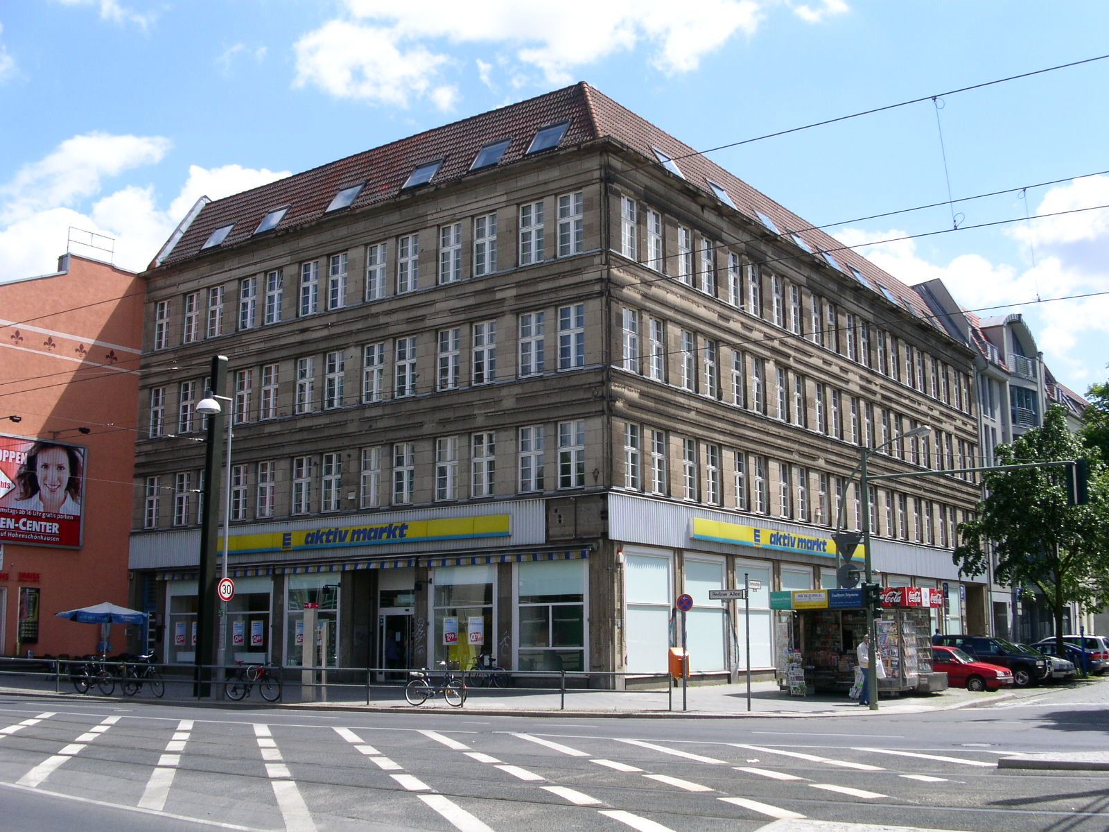 Dienstgebäuder Berliner Allee 100