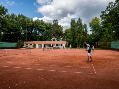 Wuhlheide - Sportanlagen - Tennisplatz