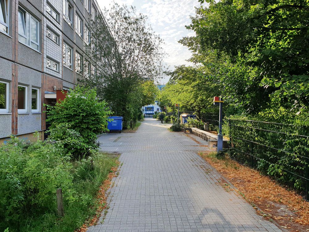 Bildvergrößerung: Schule am Pegasuseck, Juli 2019: Haupteingang von der Pegasusstraße 