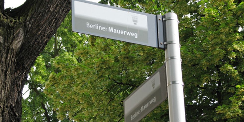 Berliner Mauerweg, Wollankstraße Ecke Steeger Straße