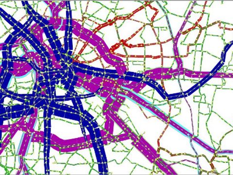 Verkehrsstärken im Liniennetz des ÖV Berlin-Brandenburg – Szenario 2025