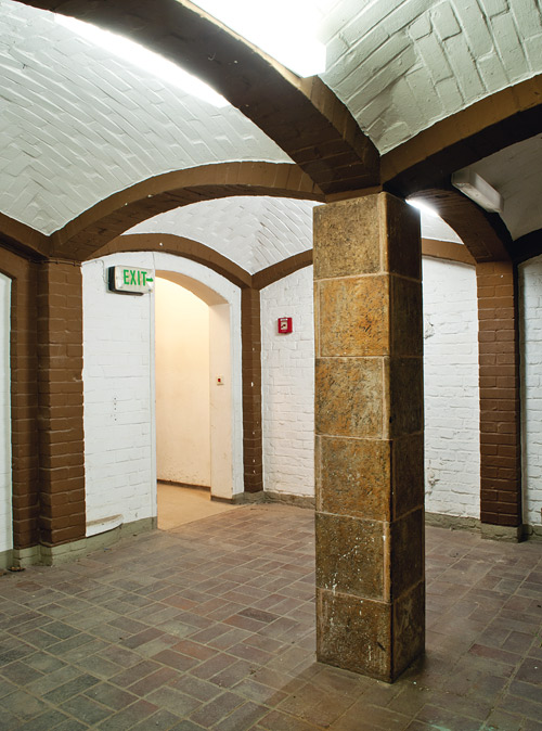 Kellergewölbe, 2014