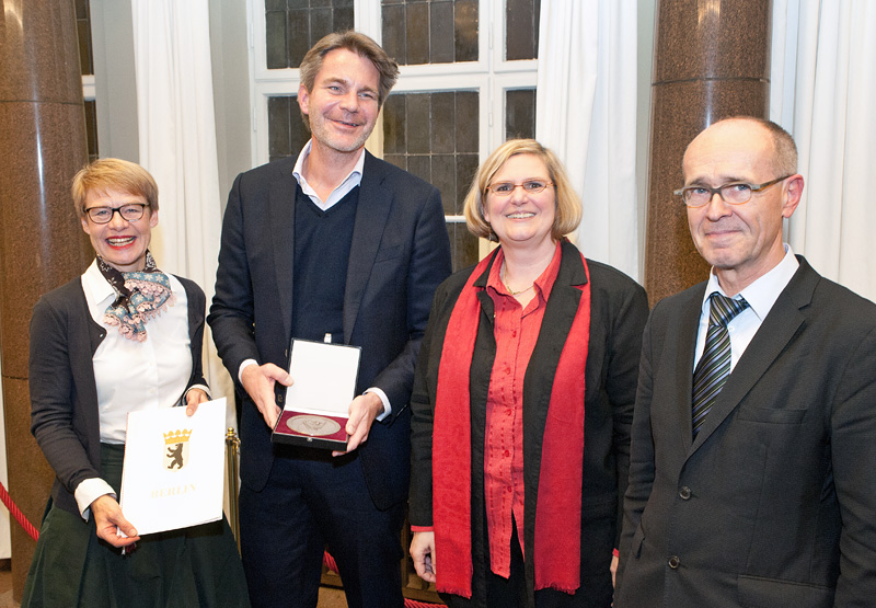 Senatsbaudirektorin Regula Lüscher, Preisträger Frank Sippel, Angelika Schöttler, Landeskonservator Prof. Dr. Jörg Haspel
