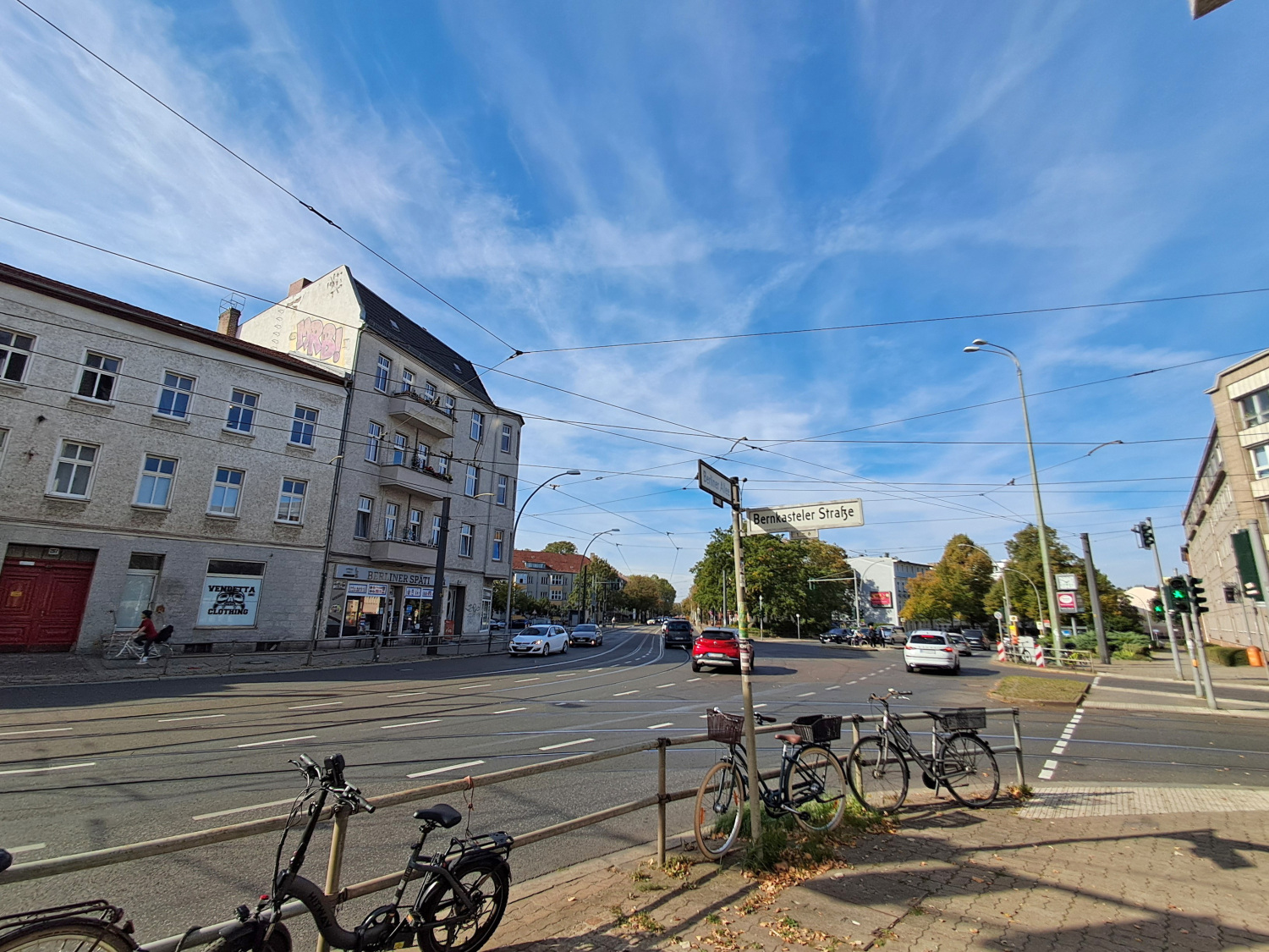 Bauende Knotenpunkt Berliner Allee / Rennbahnstraße, Blickrichtung stadtauswärts, 2026