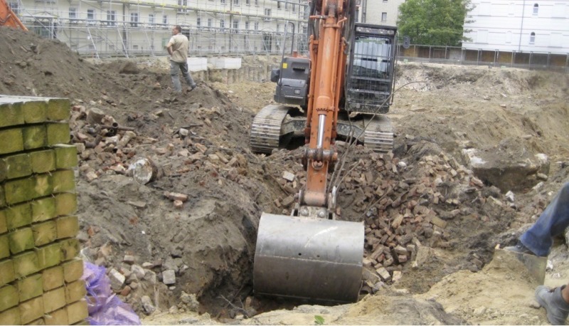 Excavating at Straßburger Straße 34 where the book press was found