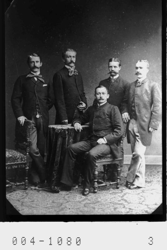 Portrait Wissmann mit Begleitern d. Kassai Expedition 1884-85