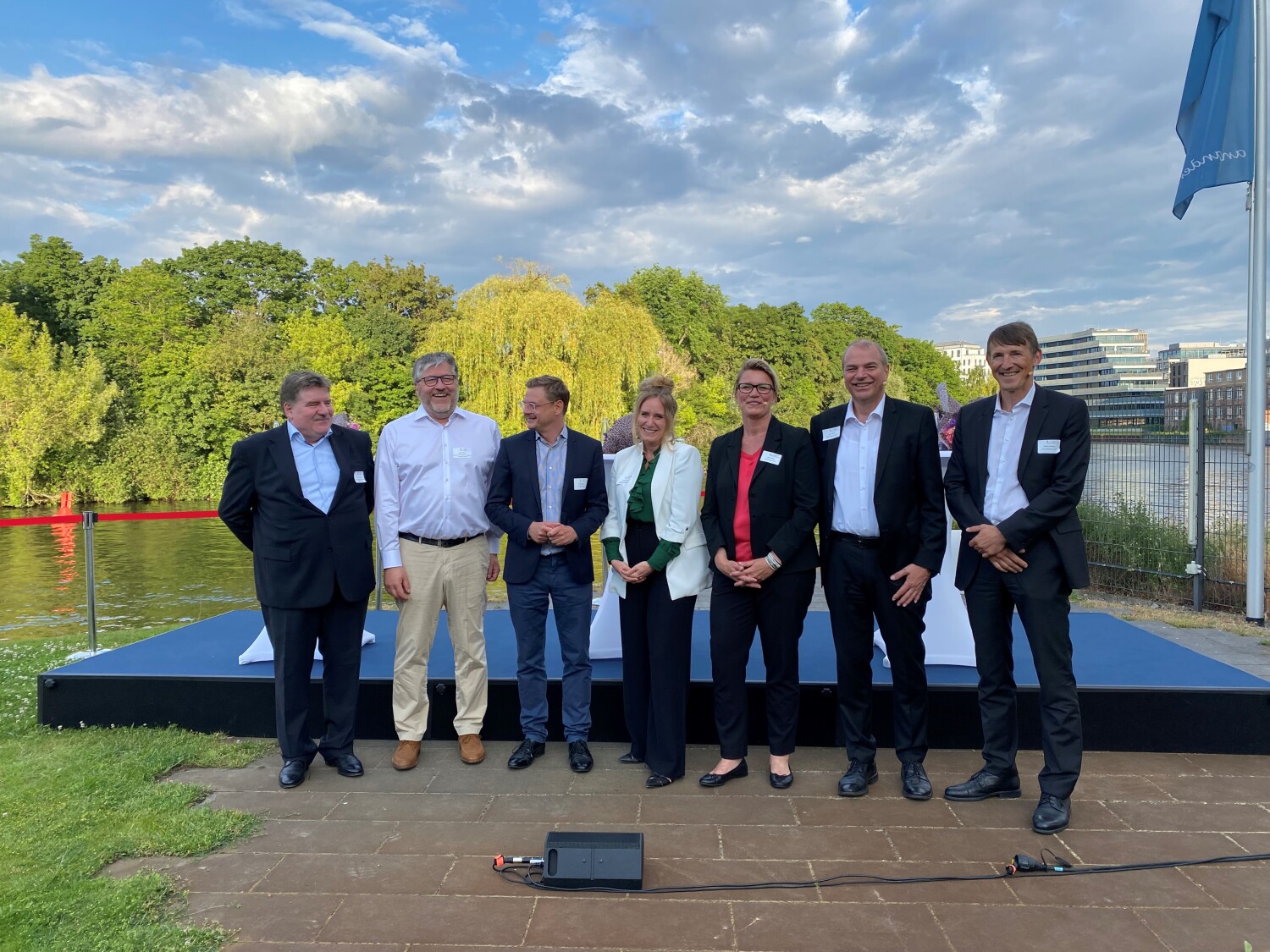 1. Wirtschaftsdialog Charlottenburg-Wilmersdorf: Unternehmen sichern und schützen
