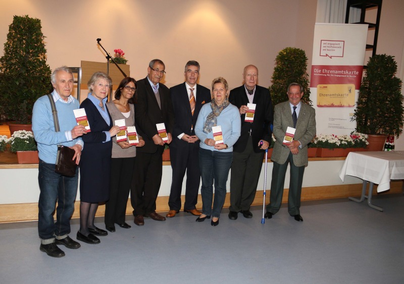 Verleihung der Ehrenamtskarte für Freiwillige aus Charlottenburg-Wilmersdorf am 30.10.2014