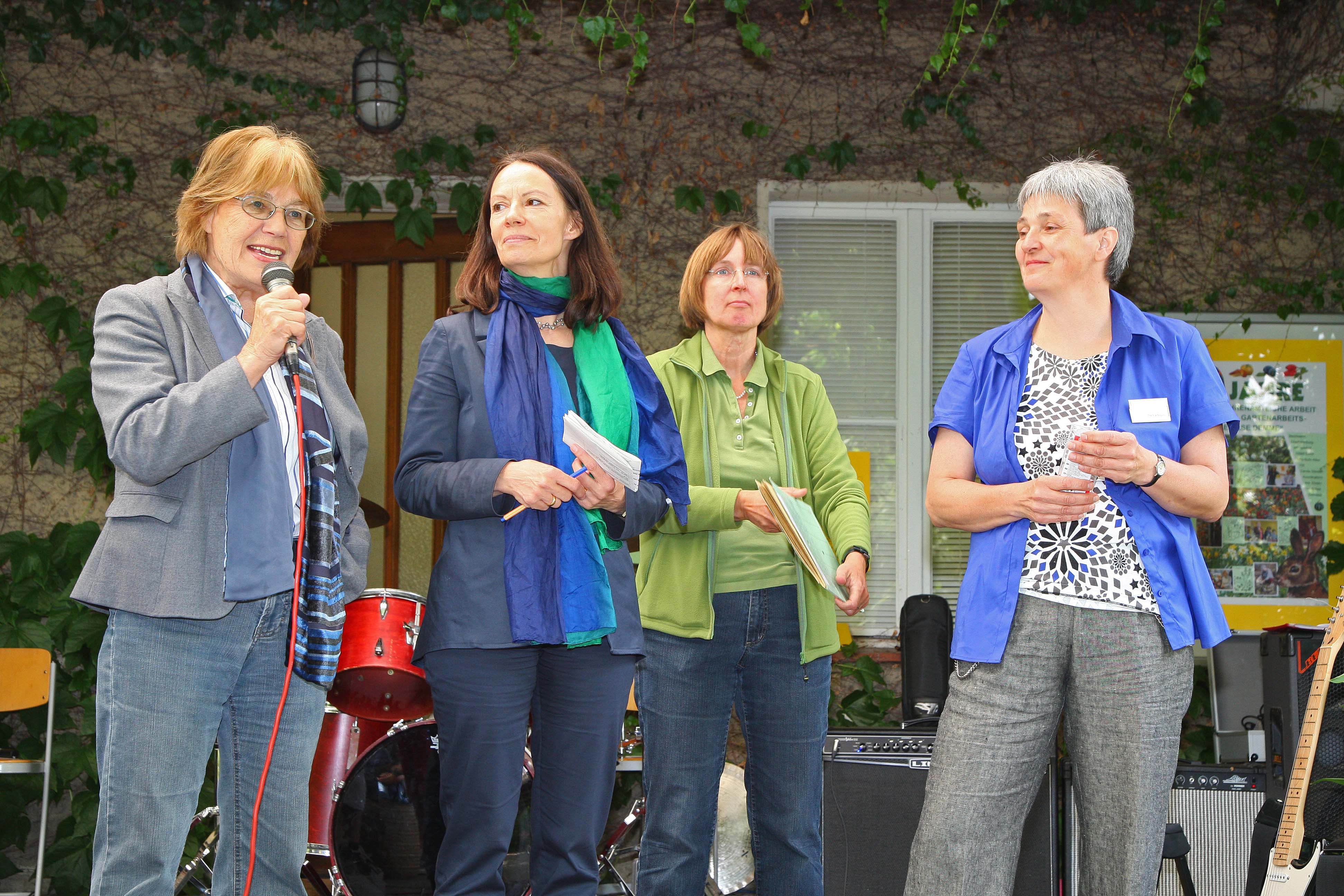 Dr. Marianne Suhr, Martina Schmiedhofer