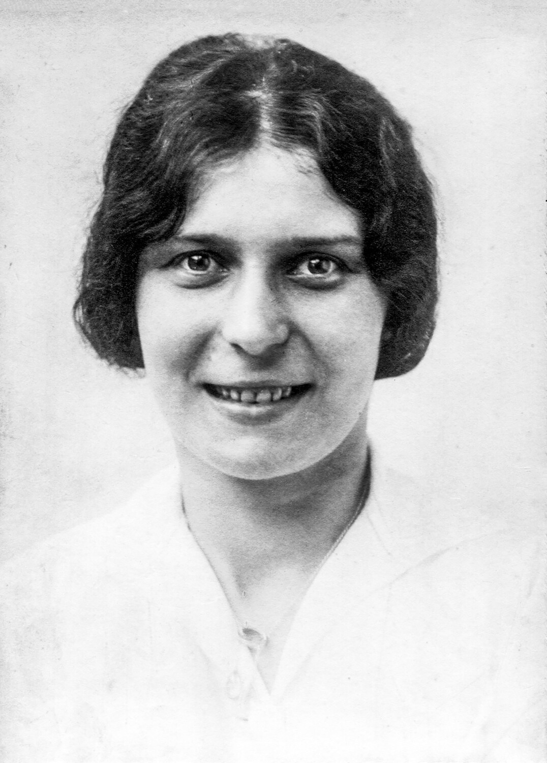 Sara Spanglet, ca. 1915 