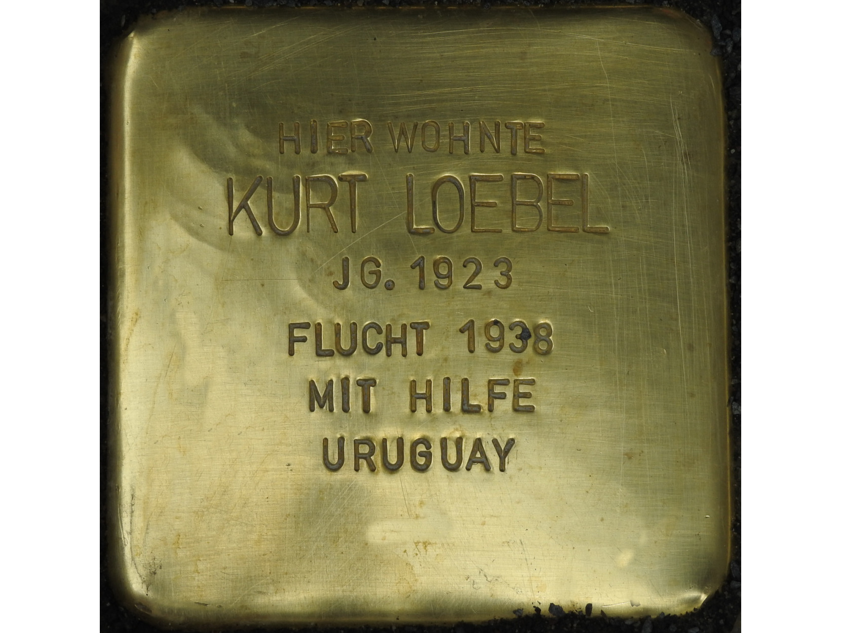 Loebel Stolpersteine Wielandstr. 37 - Berlin.de