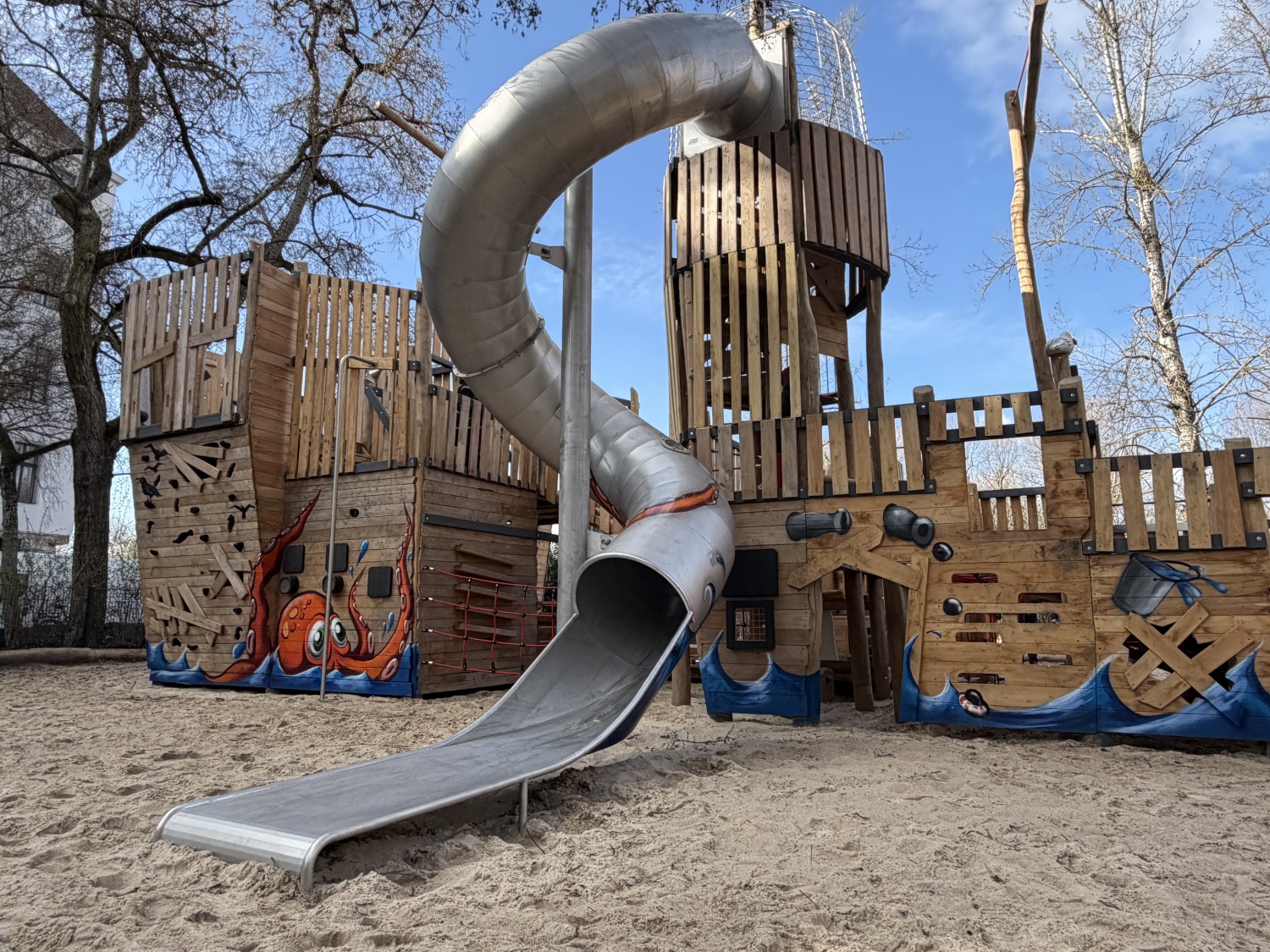 Spielplatz, Piratenschiff, Pirat, Tegeler Weg