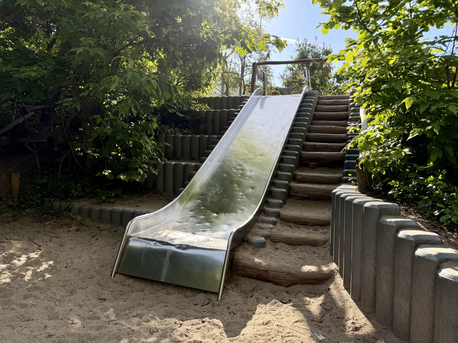 Spielplatz Danckelmannstraße 16