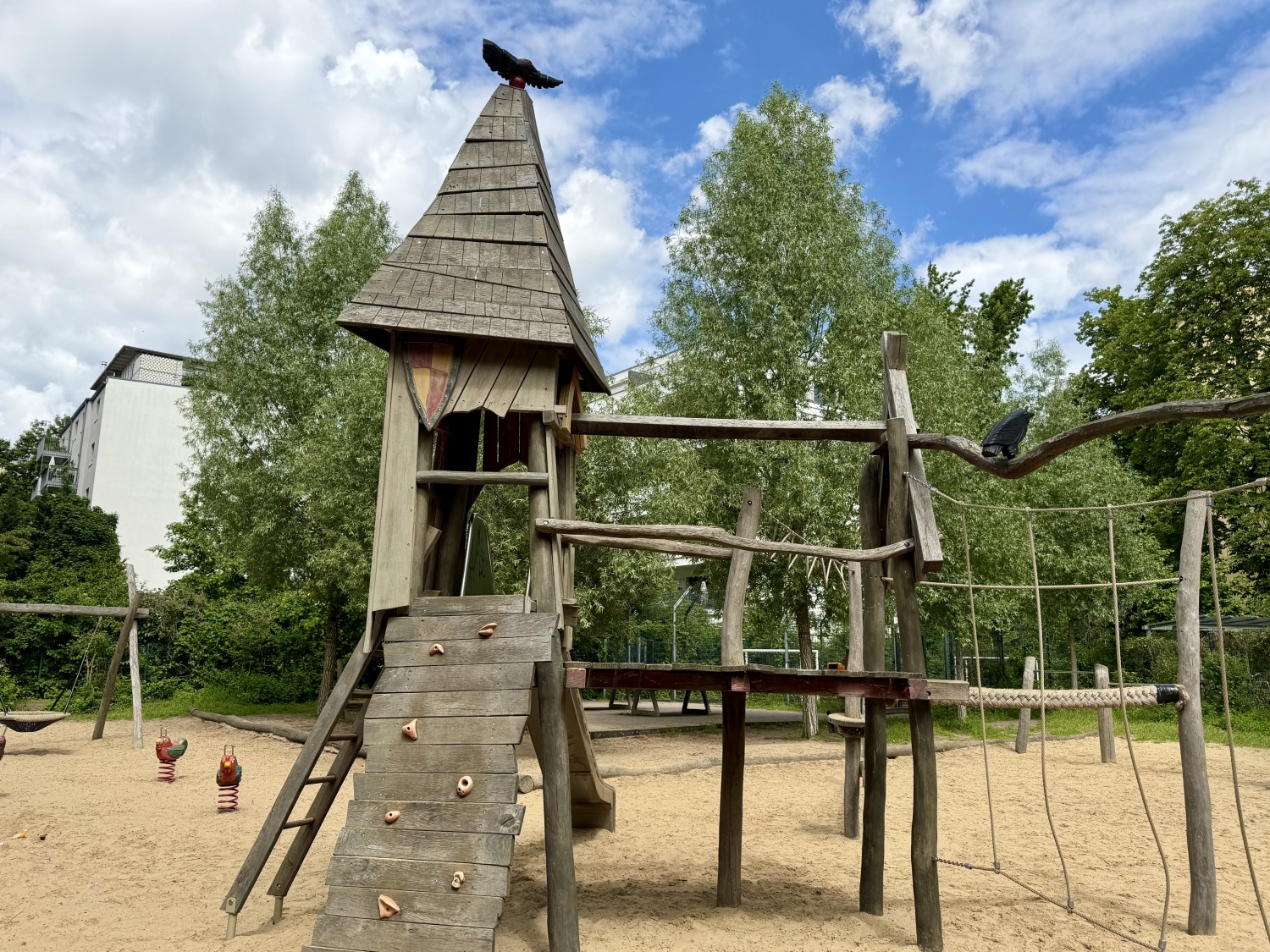 Spielplatz Aschaffenburger Straße 21-22