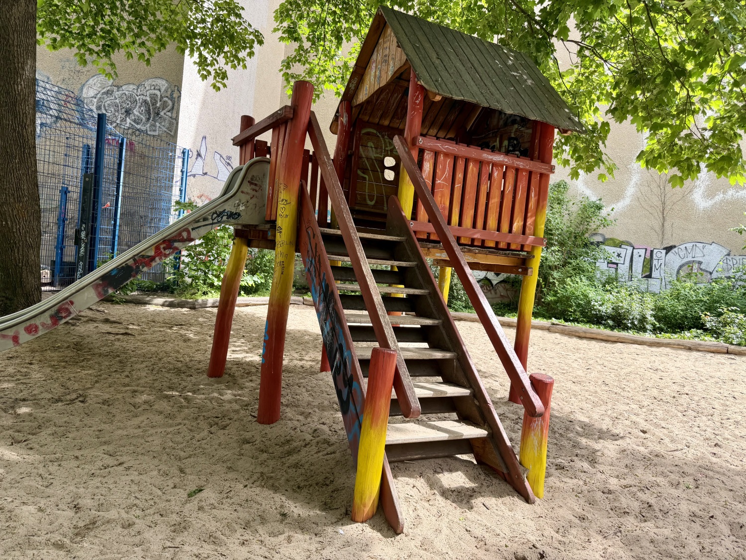 Spielplatz Pariser Straße 10