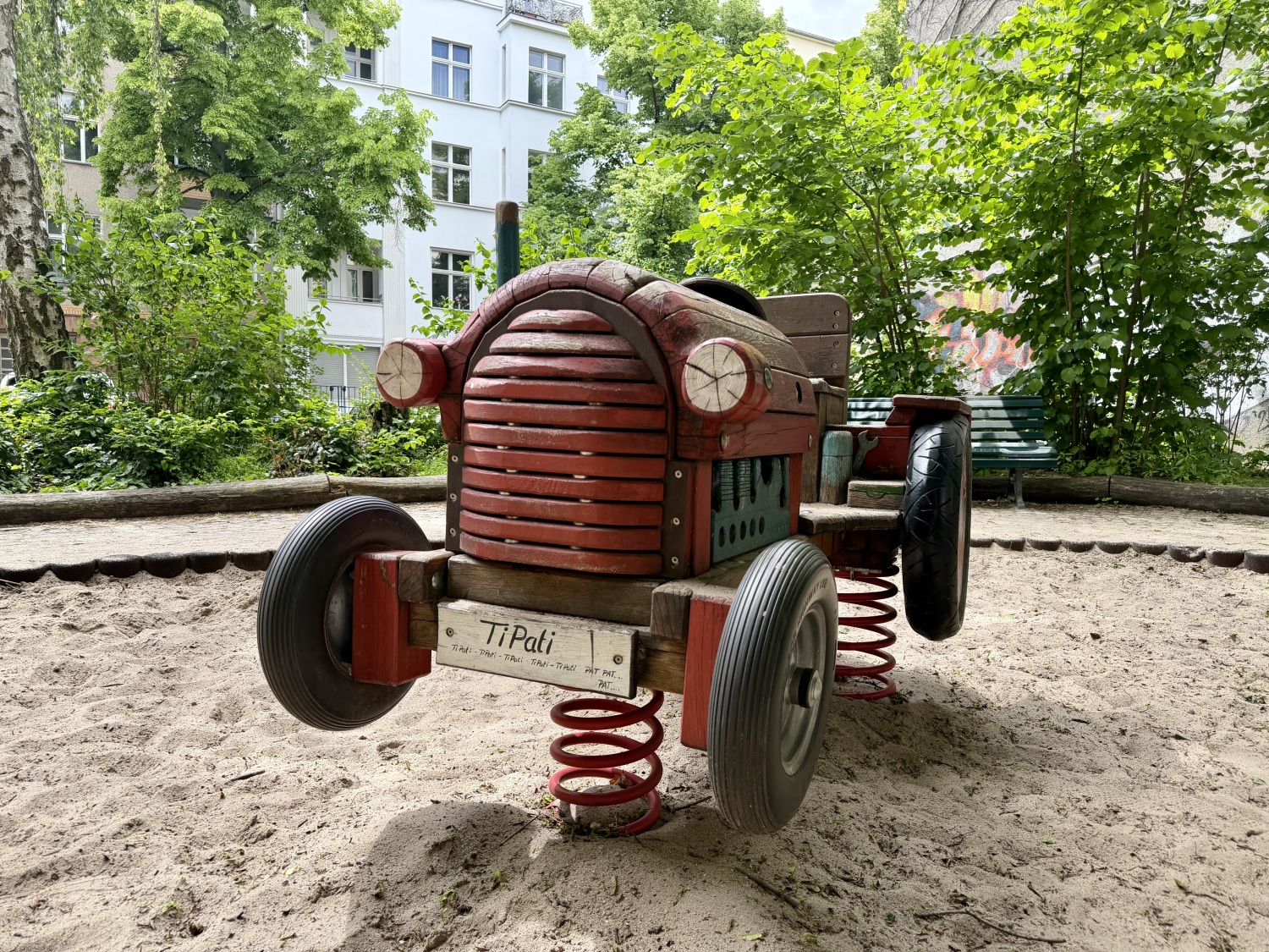 Spielplatz Pariser Straße 10