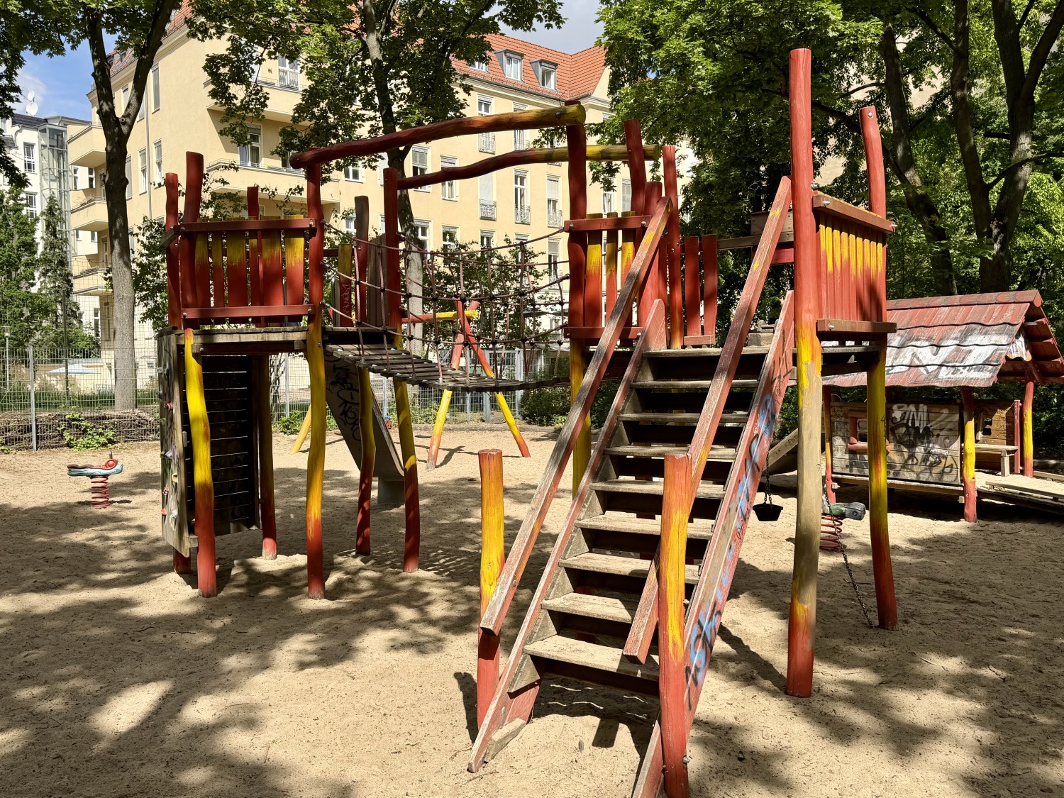 Spielplatz Pfalzburger Straße 38