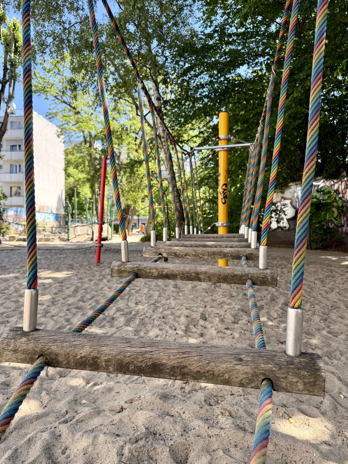 Spielplatz Schlüterstraße 24/Wielandstraße 42