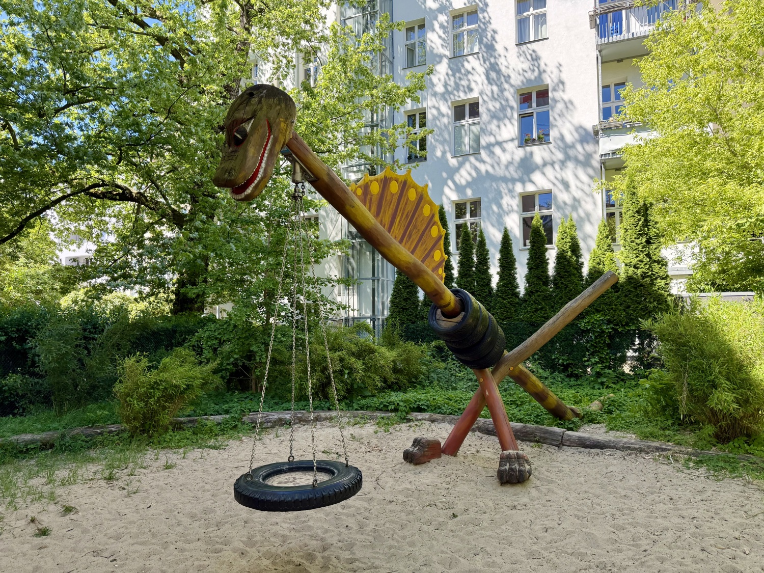 Spielplatz Waitzstraße 10