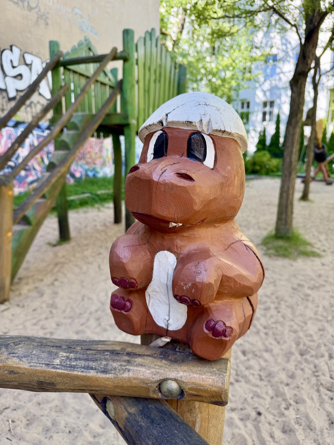 Spielplatz Waitzstraße 10