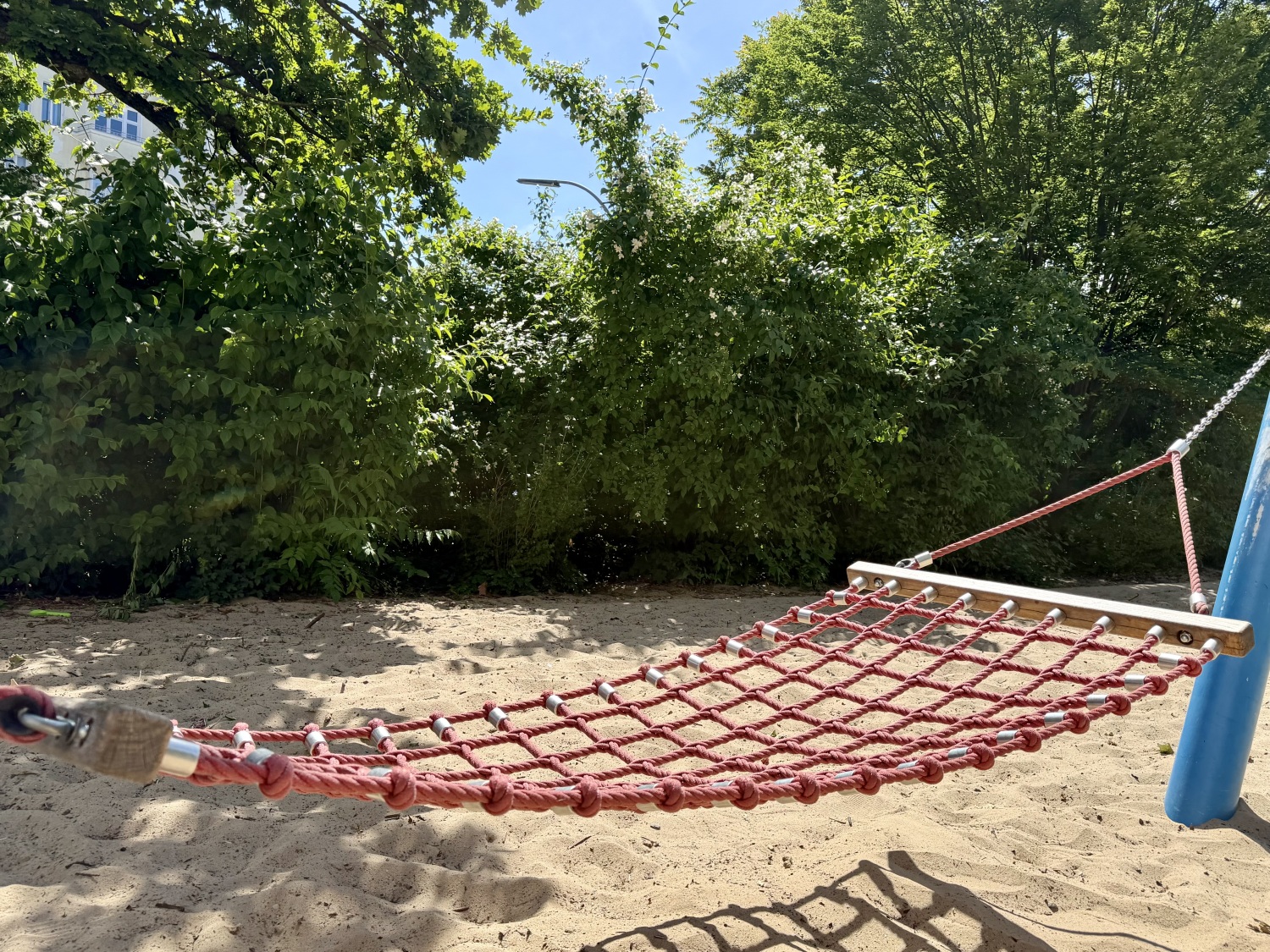 Spielplatz Königin-Elisabeth-Straße 51
