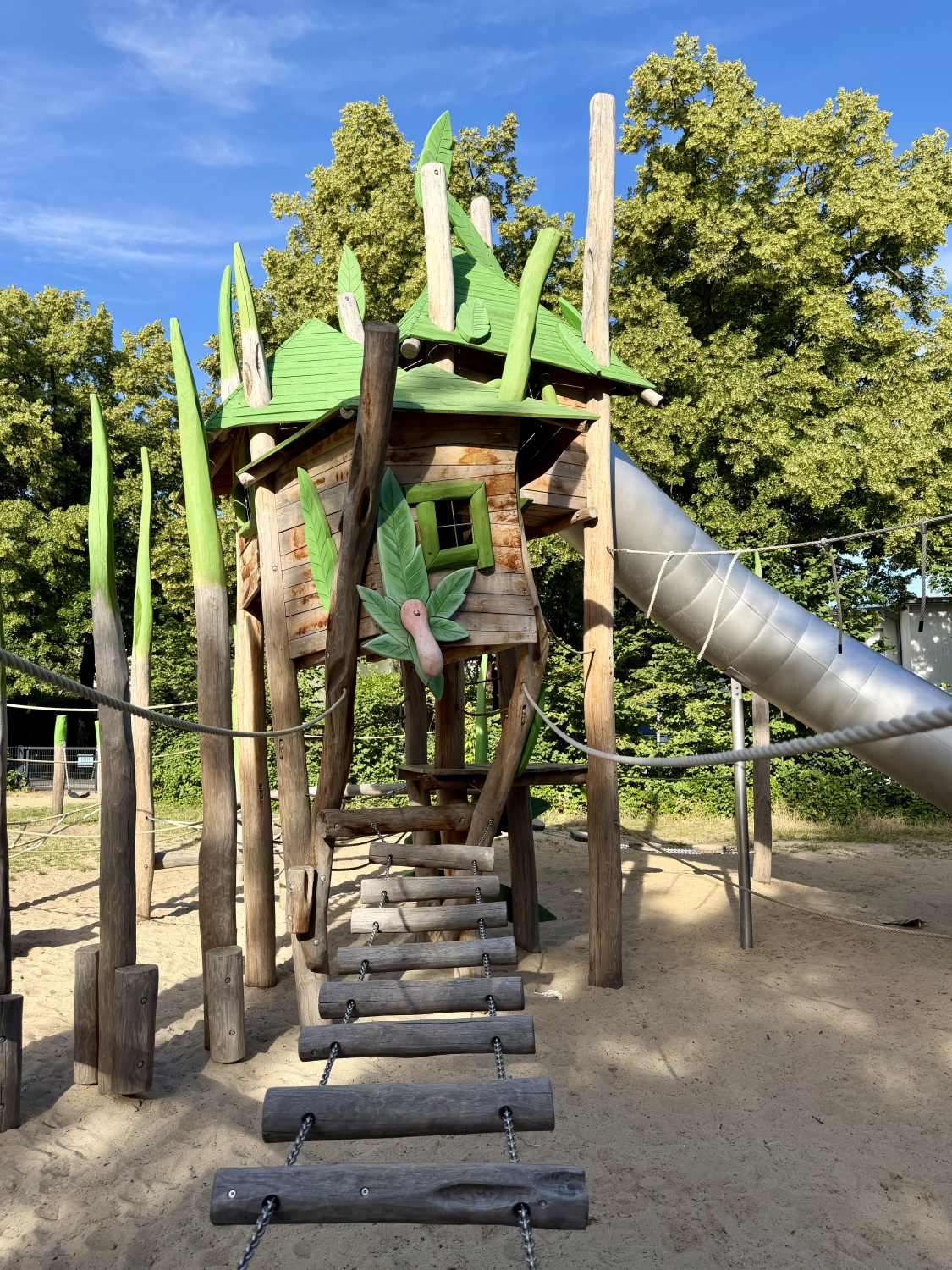 Spielplatz Blüthgenstraße 5