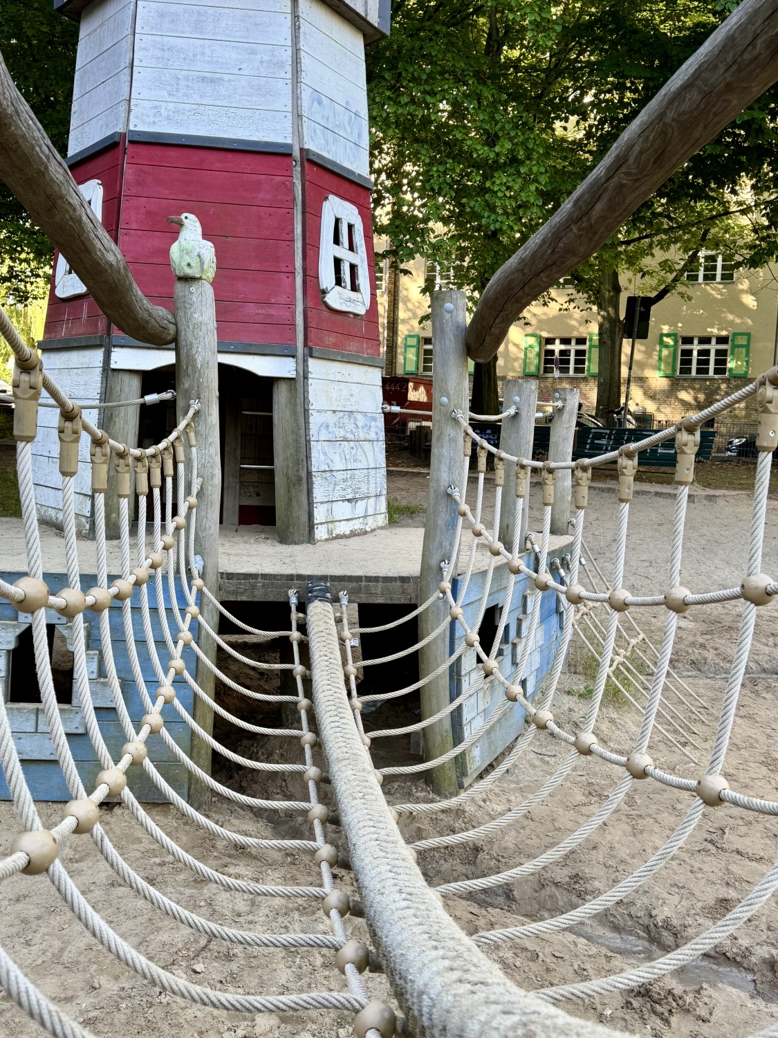 Spielplatz Helgolandstraße 15