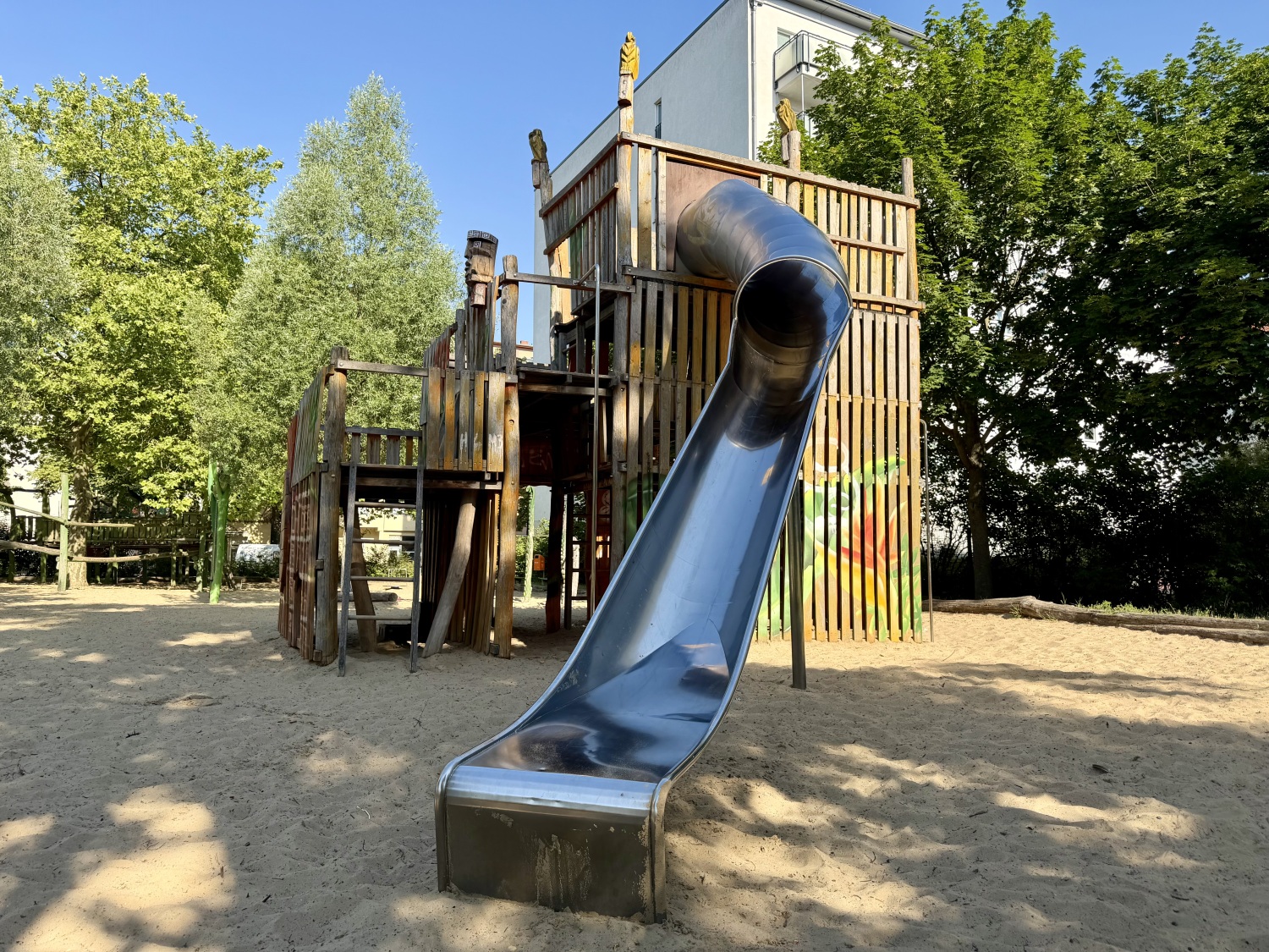 Spielplatz Georg-Wilhelm-Straße 5-6