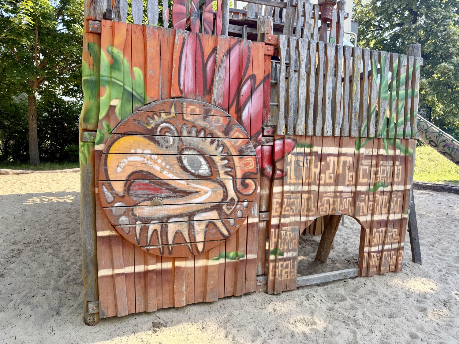 Spielplatz Georg-Wilhelm-Straße 5-6