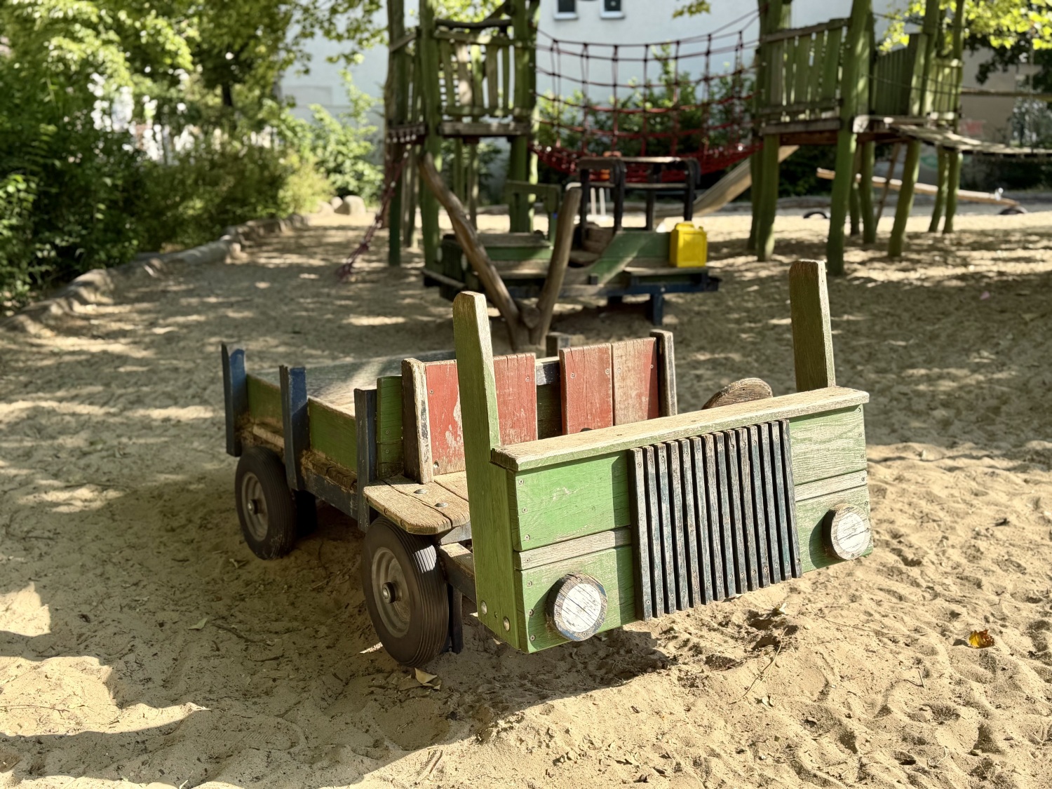Spielplatz Georg-Wilhelm-Straße 5-6