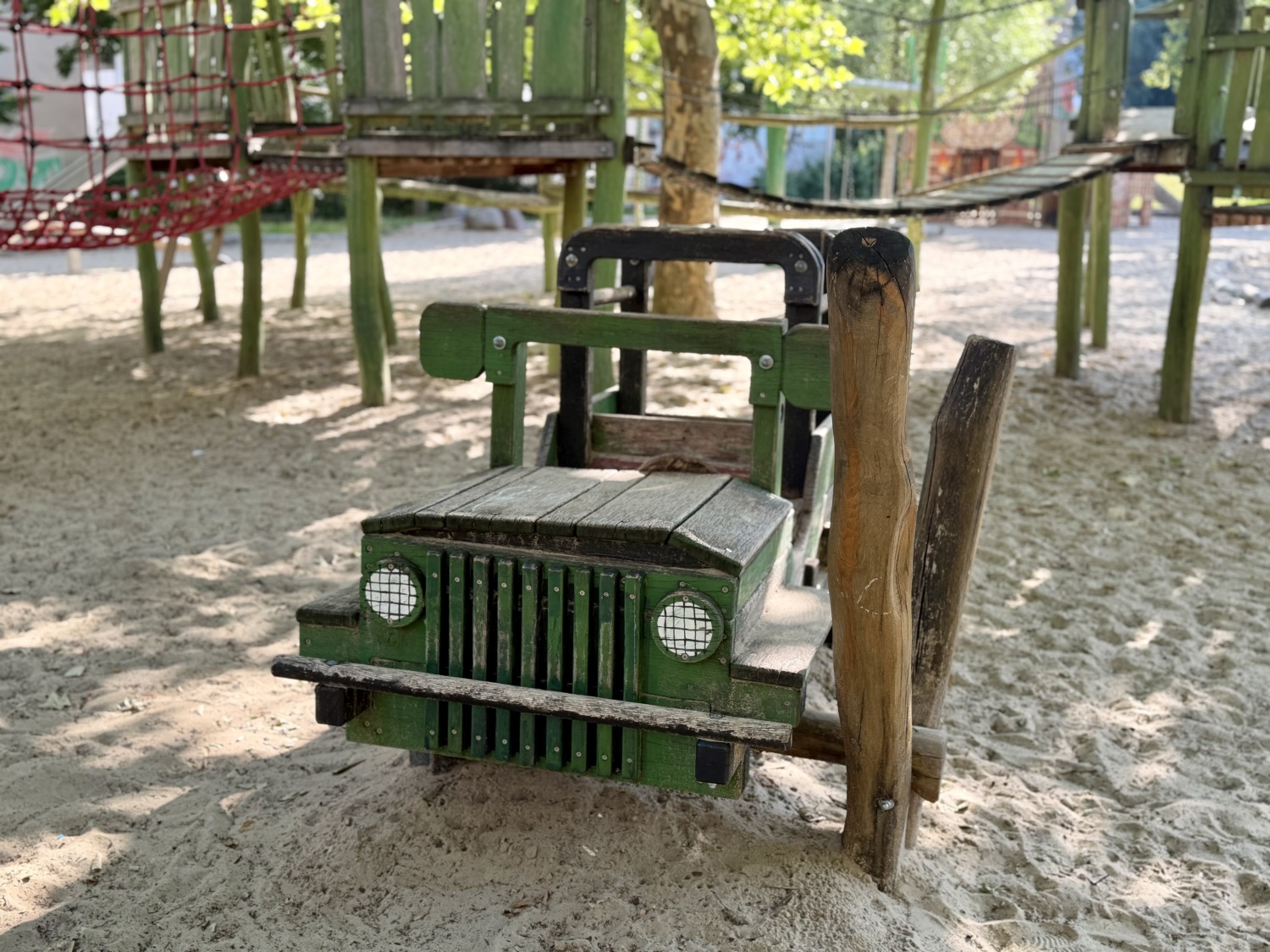 Spielplatz Georg-Wilhelm-Straße 5-6
