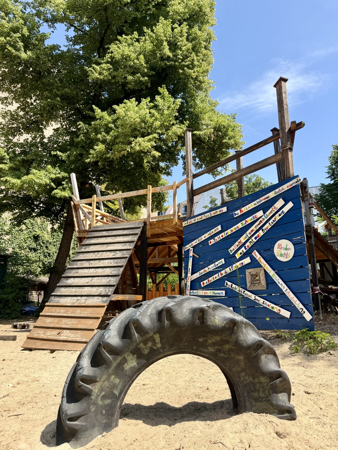Spielplatz Holsteinische Straße 45