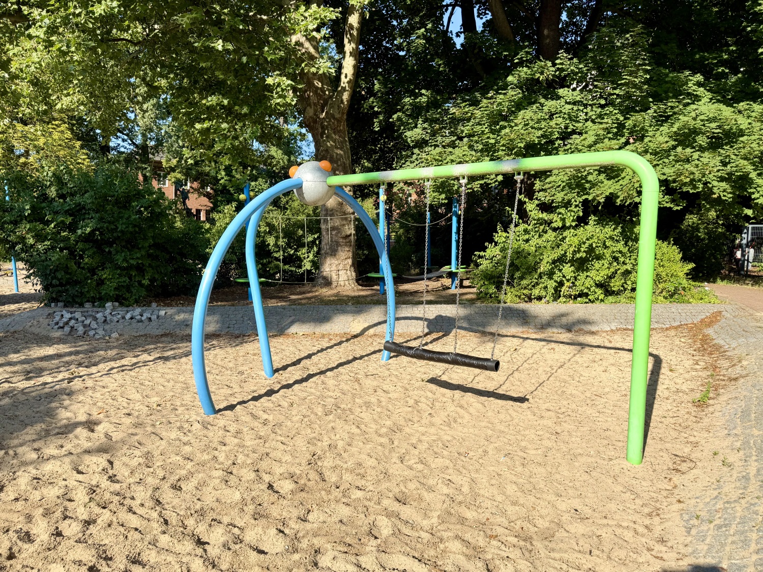 Spielplatz Königin-Elisabeth-Straße 51