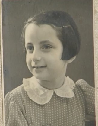 Rina Rosenthal, fotografiert 1939.