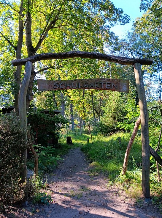 Eingang zum Schulgarten der Wald-Grundschule_2023