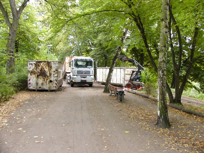 Abtransport der Container