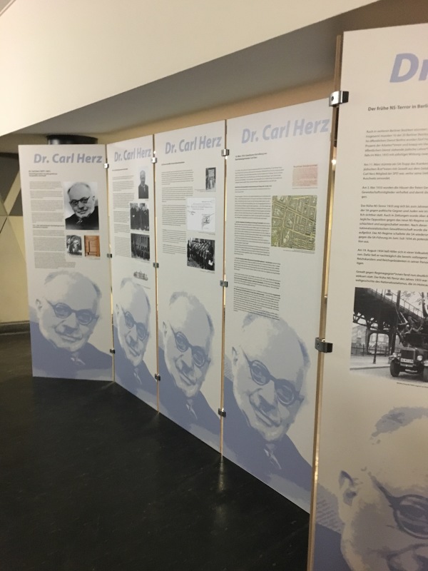 Gedenkveranstaltung und Ausstellungseröffnung