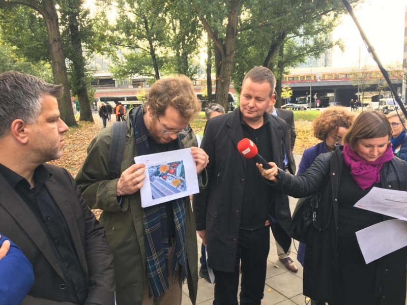 Senatsbesuch am Ostbahnhof