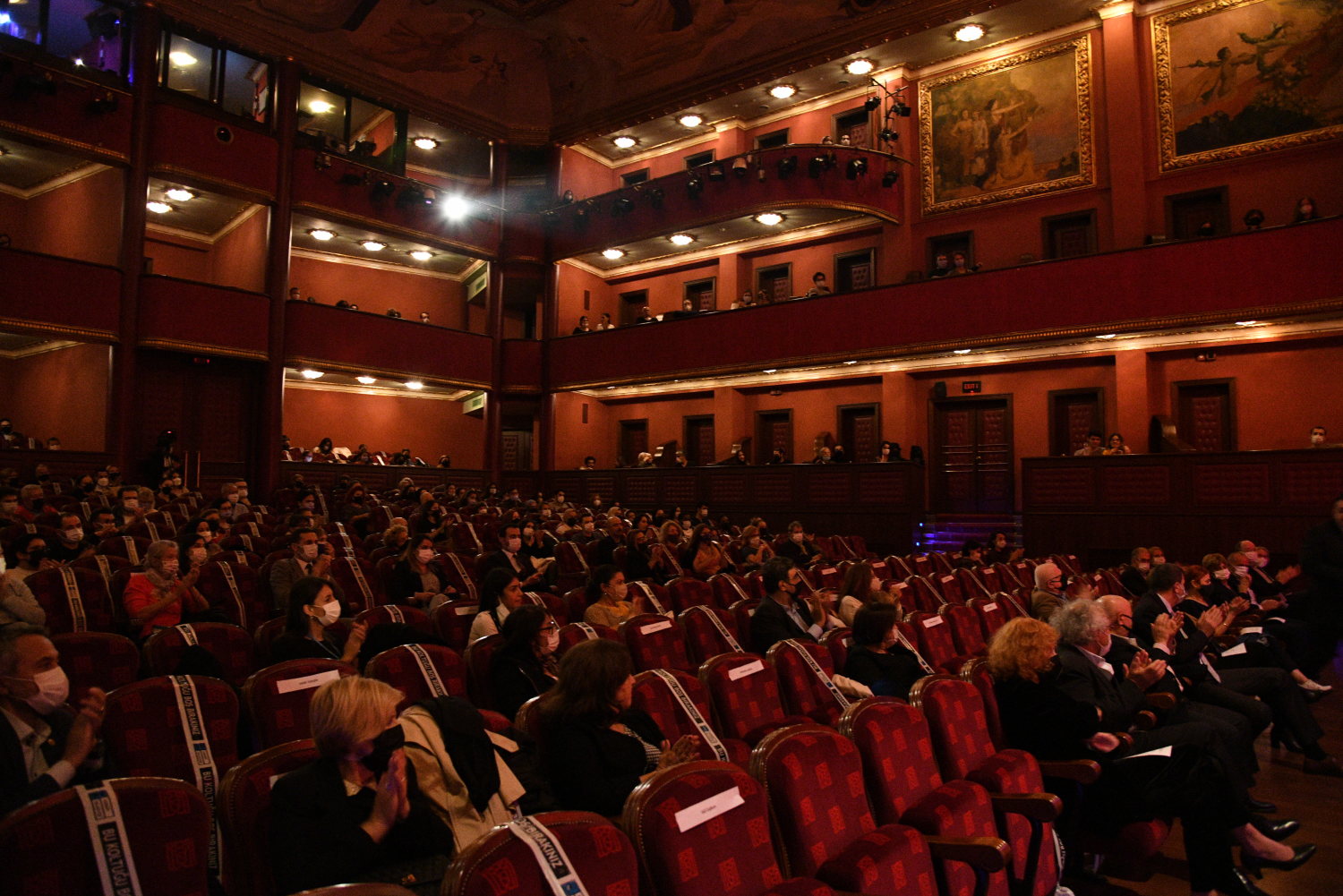 Süreyya Opera