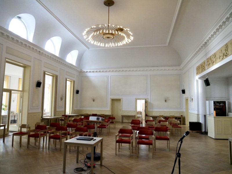 Nachbarschaftshaus Urbanstraße, großer Saal, 15.11.2019