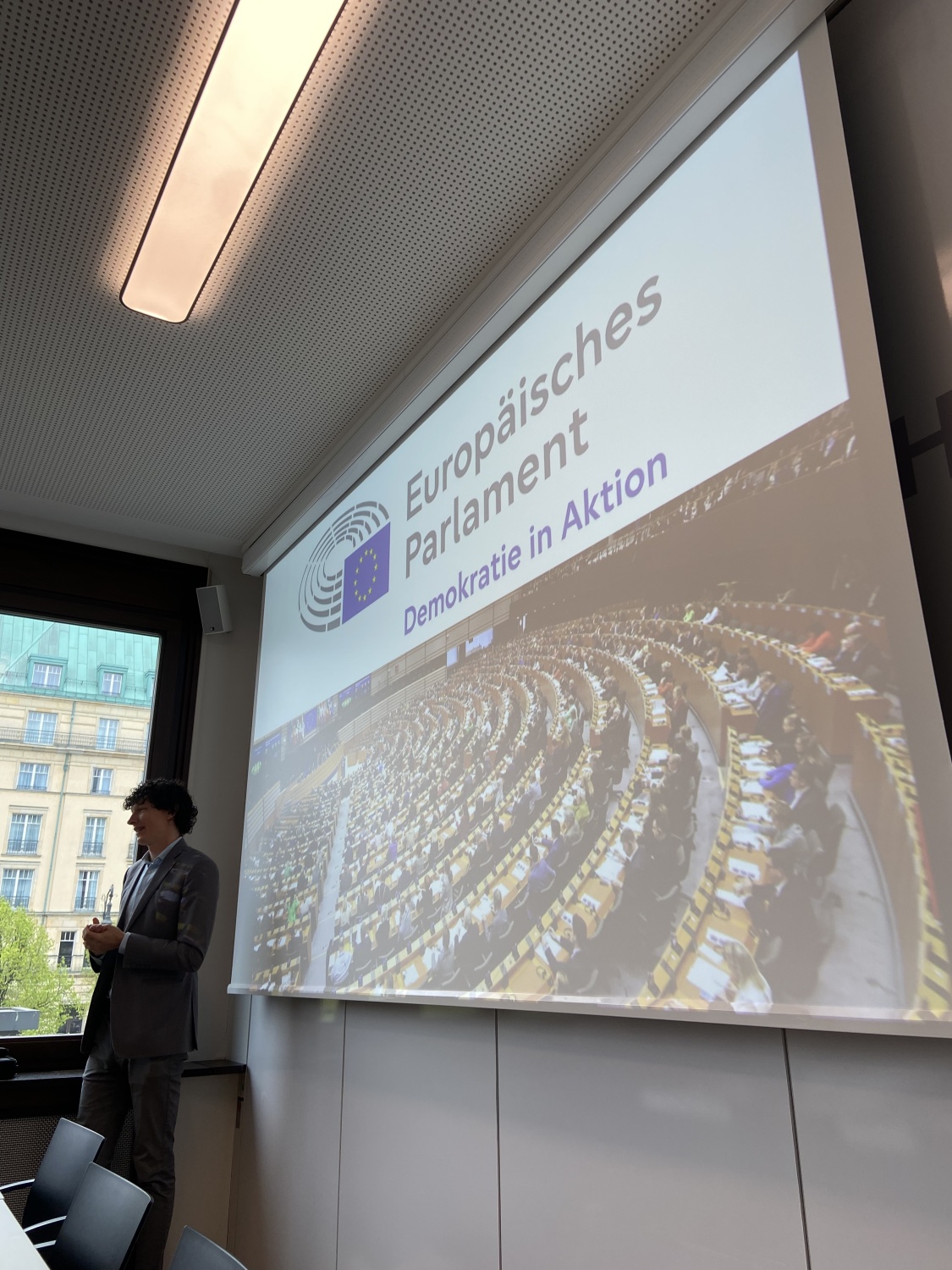 Vortrag vom Verbindungsbüro vom Europäischen Parlament in Deutschland
