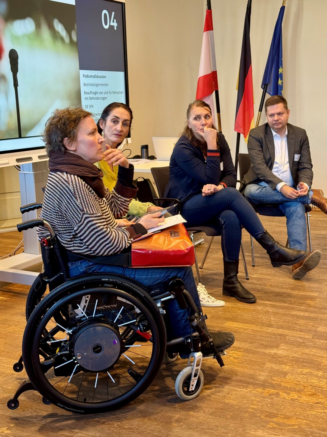 Fachtag "Mach’s inklusiv u.a. mit der Beauftragten für Menschen mit Behinderungen, Daniela Kaup und Bezirksbürgermeister Martin Schaefer