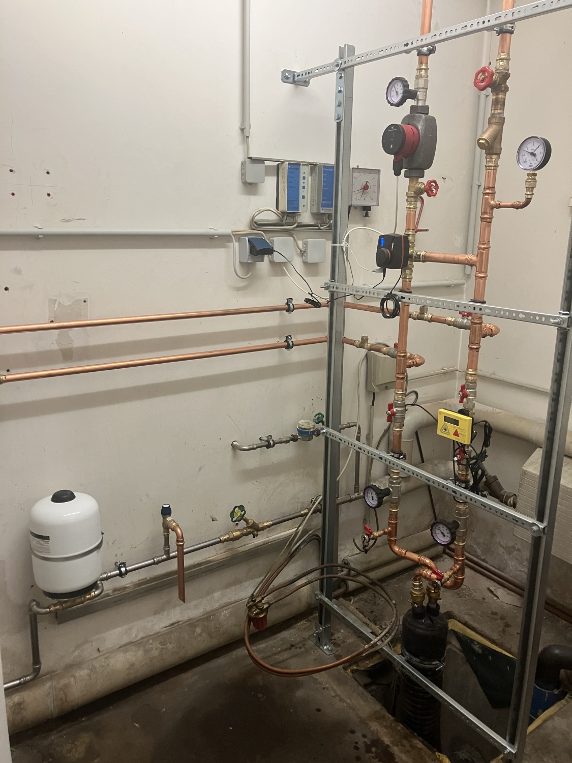 Nahwärmeanschluss in der Liegenschaft Ribnitzer Straße 30