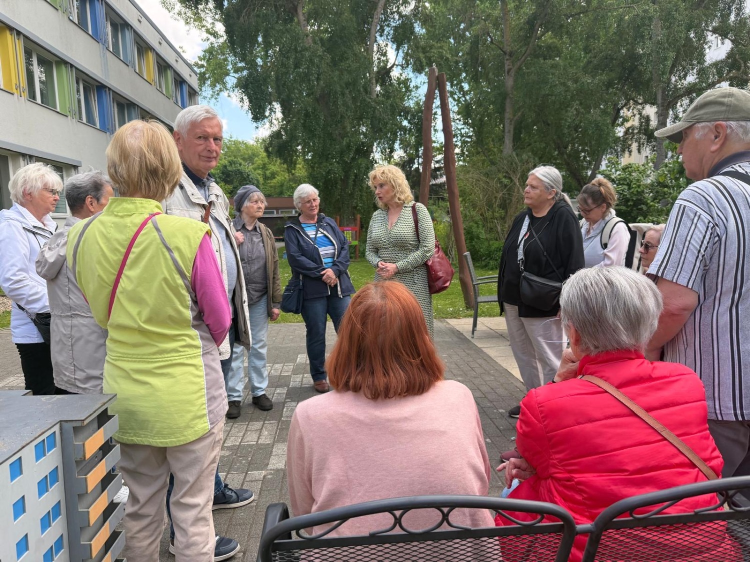 2026-05-19-spaziergangsgruppe-ostseeviertel