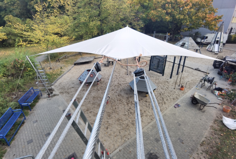 Sonnensegel Spielplatz Balantonstraße