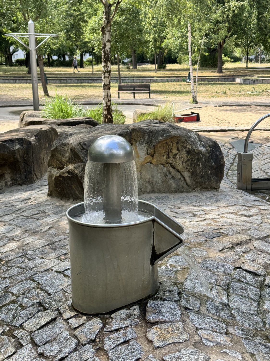 Foto der Wasserpumpe in der Mellenseestraße in Lichtenberg