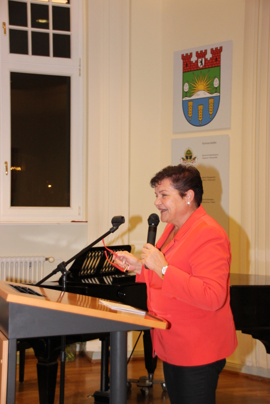 Festrednerin des Abends war Ines Schmidt, Mitglied im Abgeordnetenhaus und langjährige Frauenvertreterin bei den Berliner Verkehrsbetrieben (BVG). 