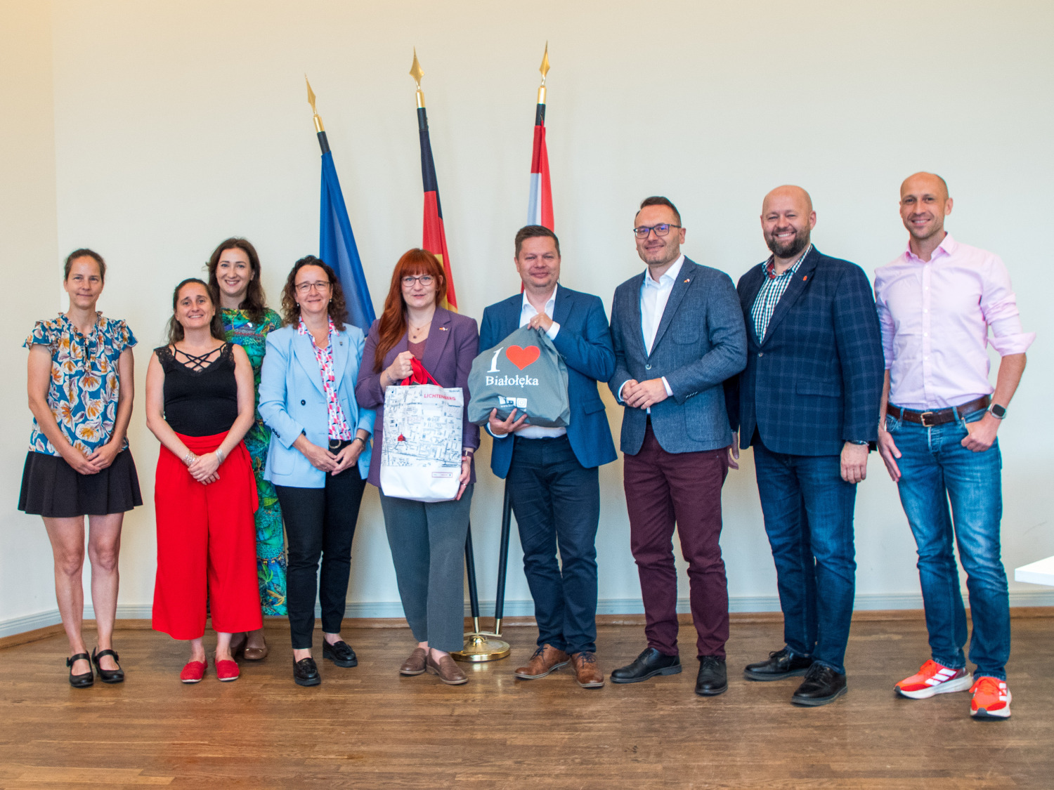 Delegation aus Warschau mit Vertreter*innen der Bezirksverordnetenversammlung und des Bezirksamtes Lichtenberg