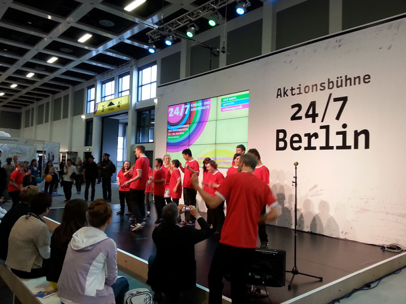 Beeindruckendes Programm "Teilhabe durch Musik und Gebärden"